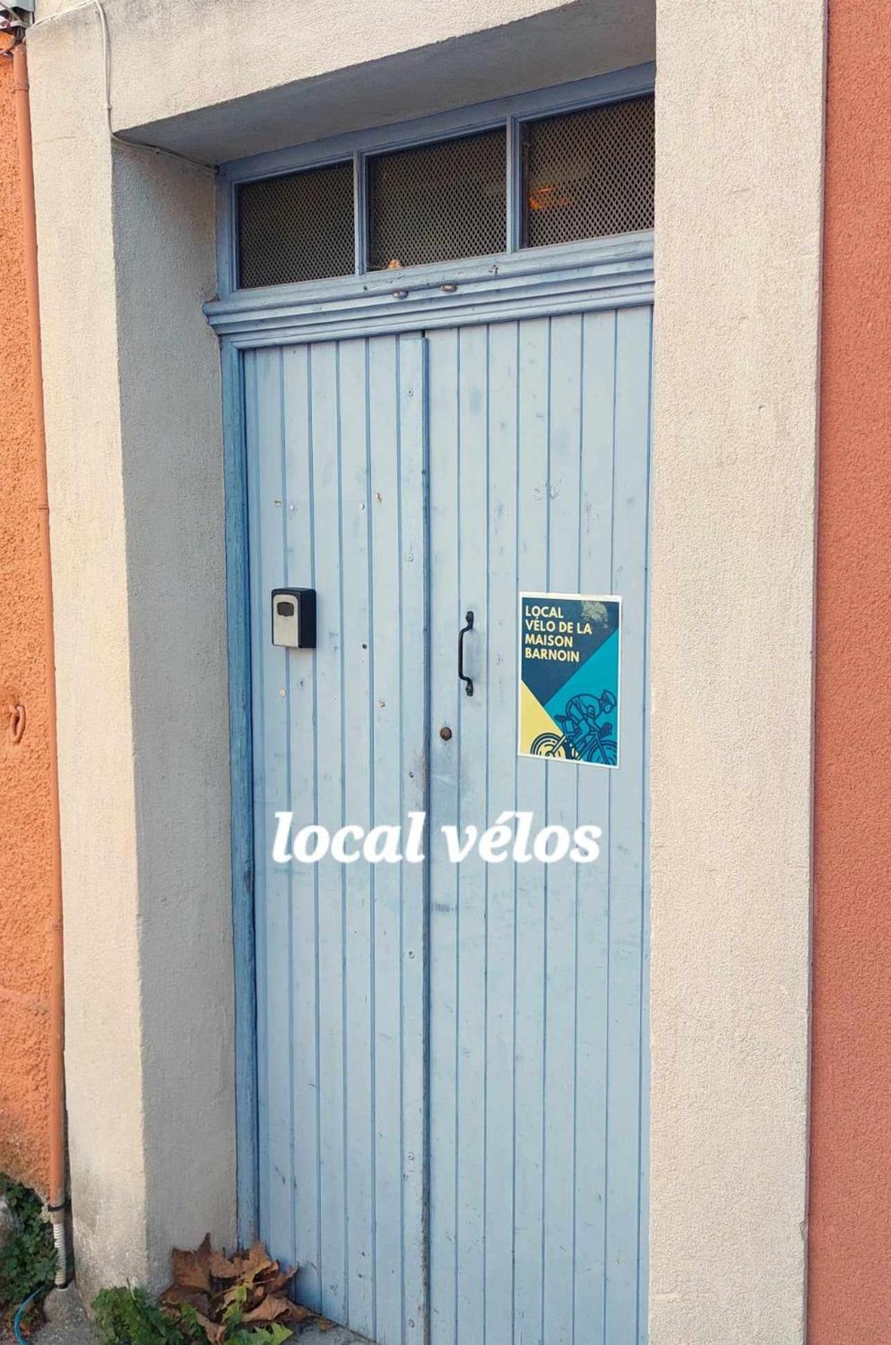 Entre mer et montagnes gîte d'étape la maison Barnoin et gîtes individuels Bouyon Exterior foto