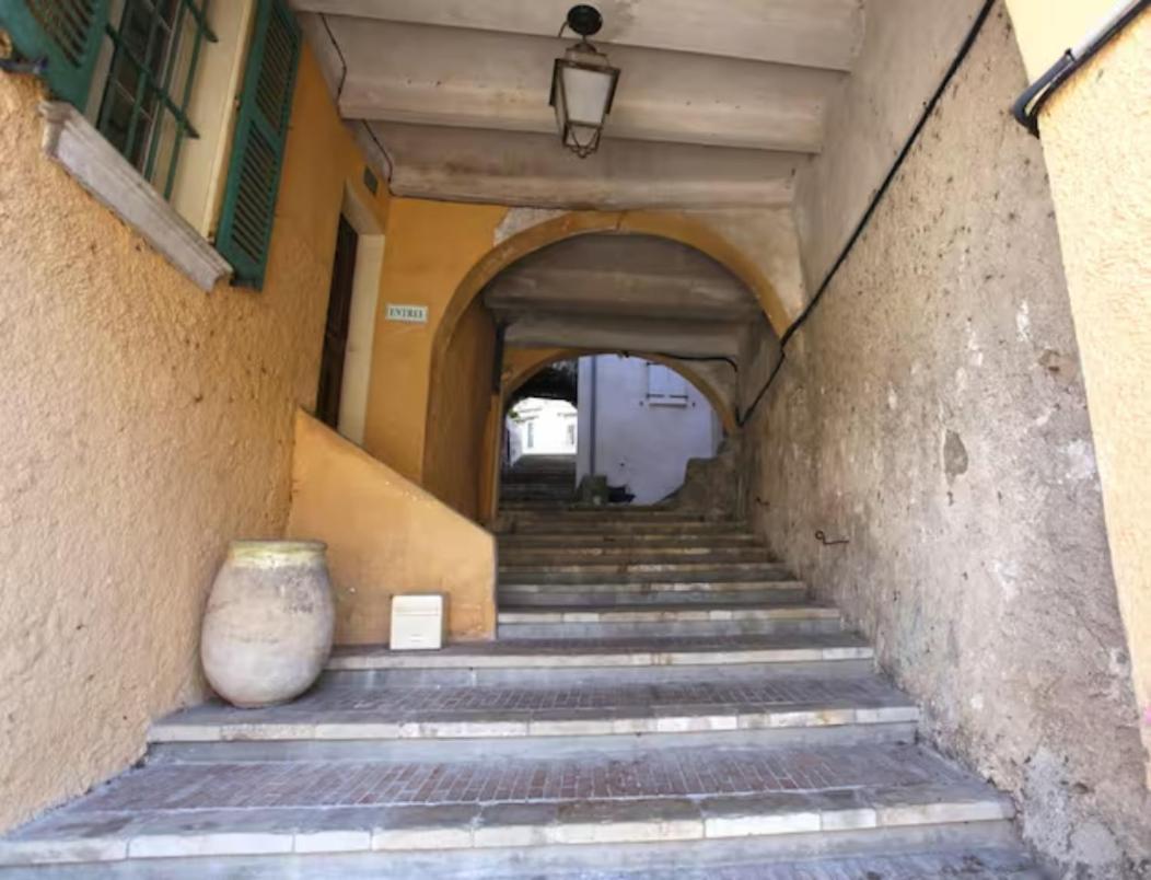 Entre mer et montagnes gîte d'étape la maison Barnoin et gîtes individuels Bouyon Habitación foto